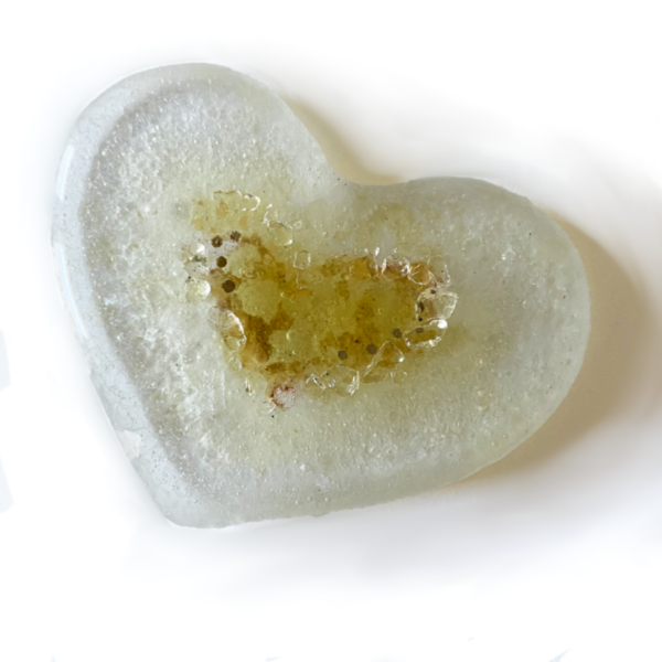 memorial- neutral 4" art heart