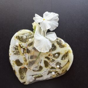 Heart Wall Vase- amber & white