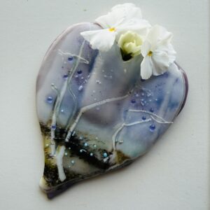 Heart Wall Vase - beach scene